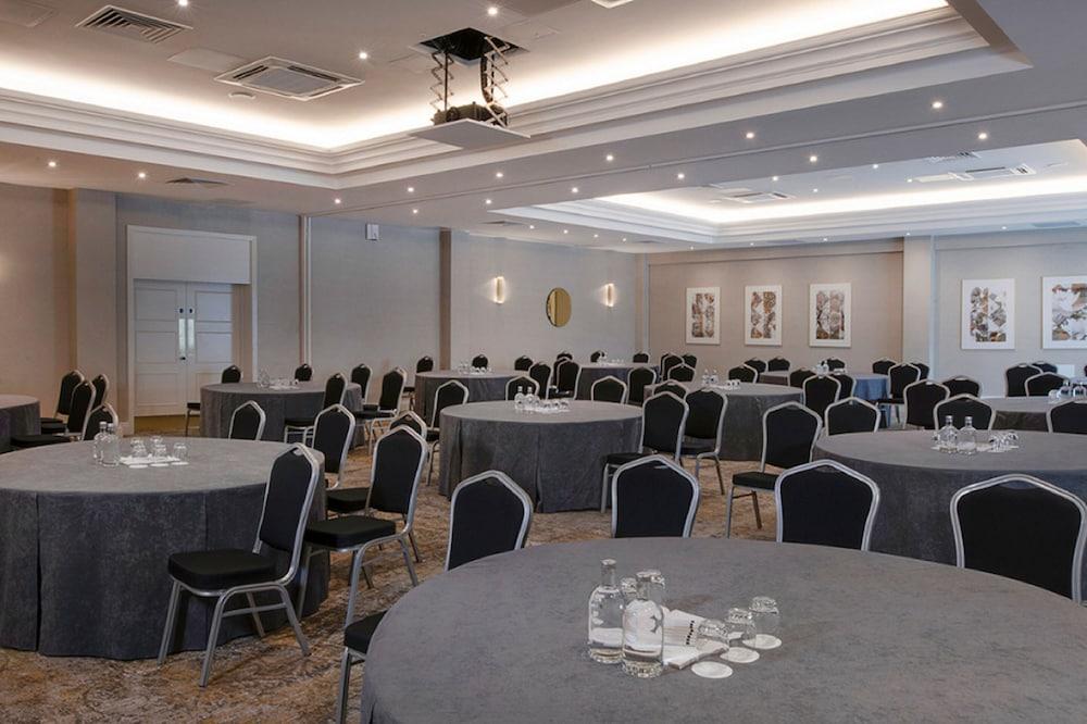 Horwood House Hotel Milton Keynes Exterior photo